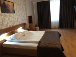  Comfort Hotel  Киев